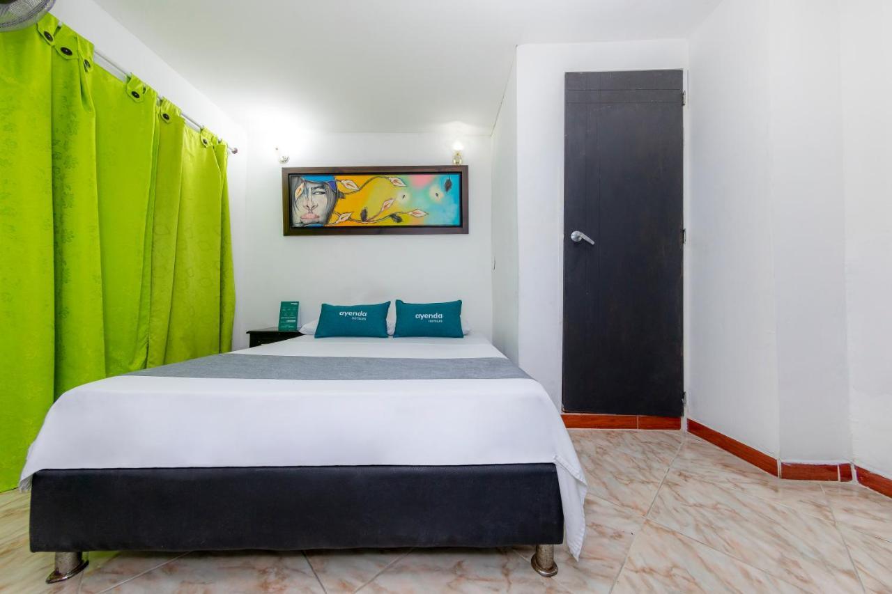 Ayenda Florida Nueva Hotel Medellín Eksteriør billede
